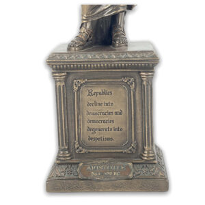 ARISTOTEL 4